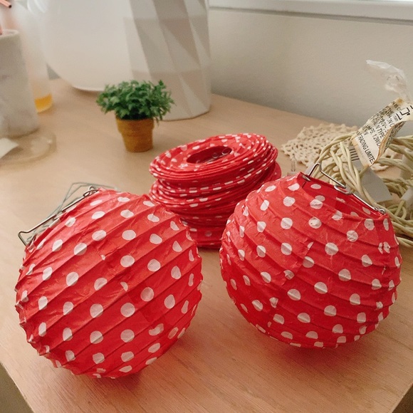Typo Red polka dot lantern string light, room decoration, christmas light - Picture 3 of 7